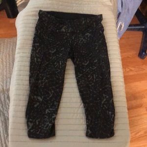 Lululemon Athletica wunder under cropped legging